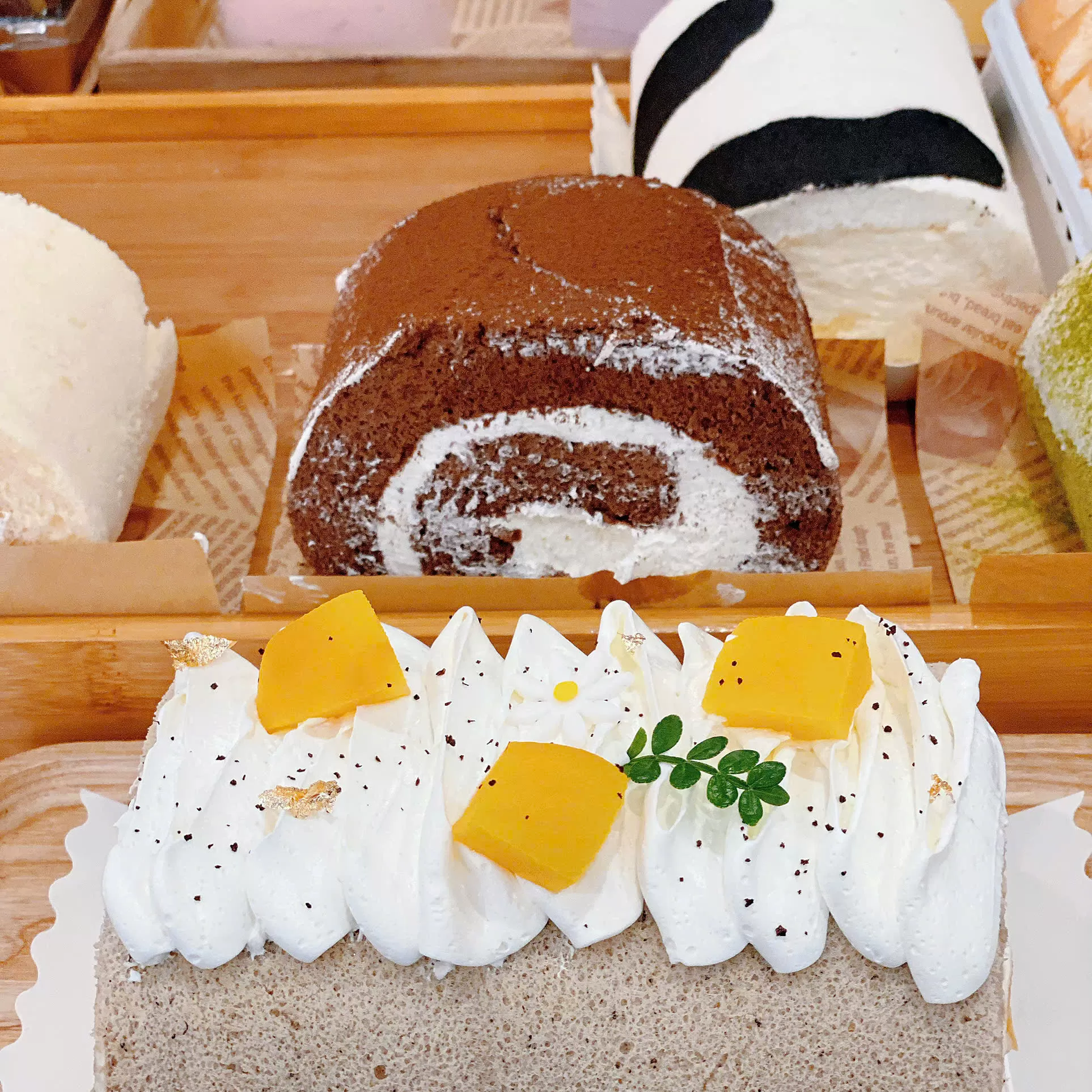 Chiffon Đào Kem Whip