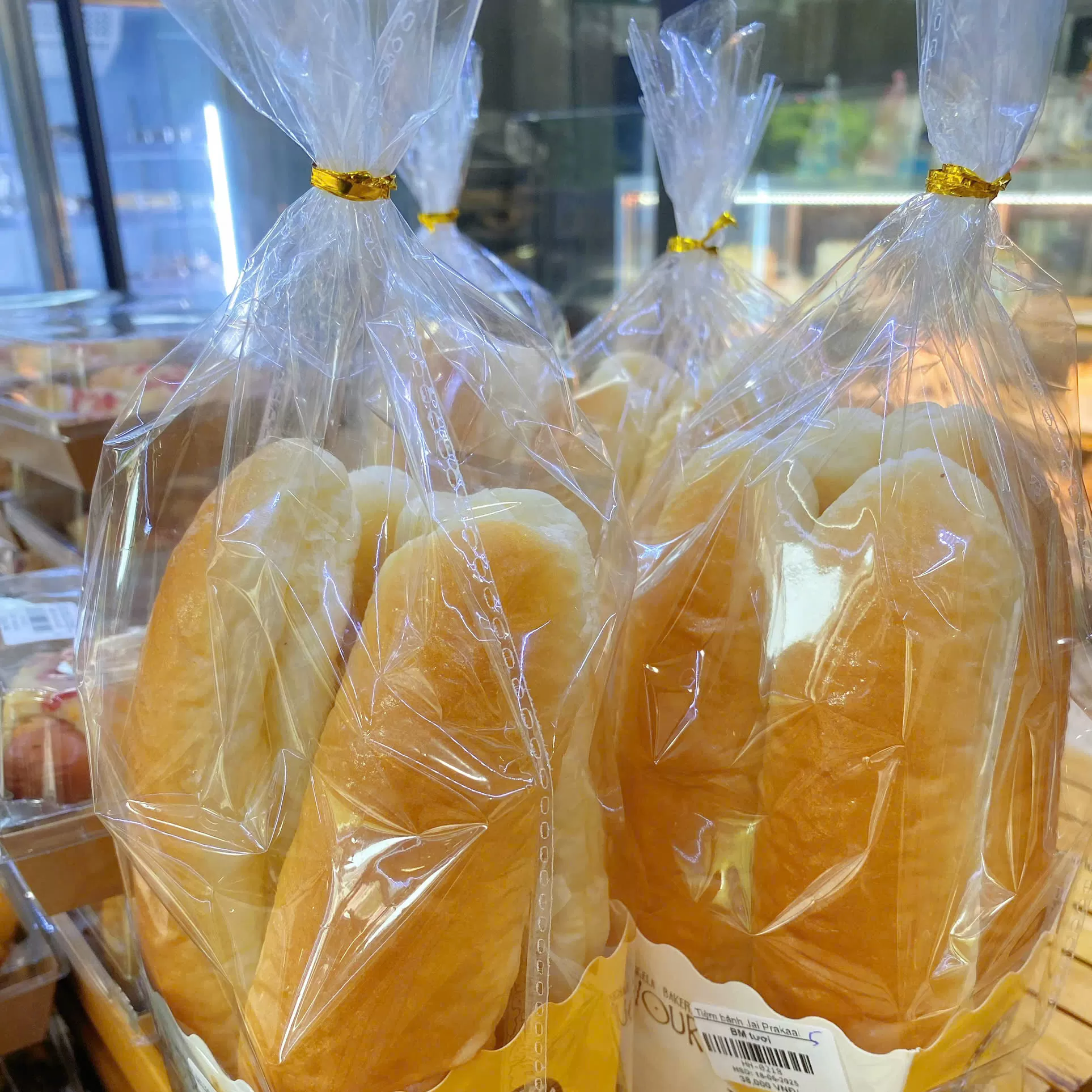 Bánh mỳ tươi