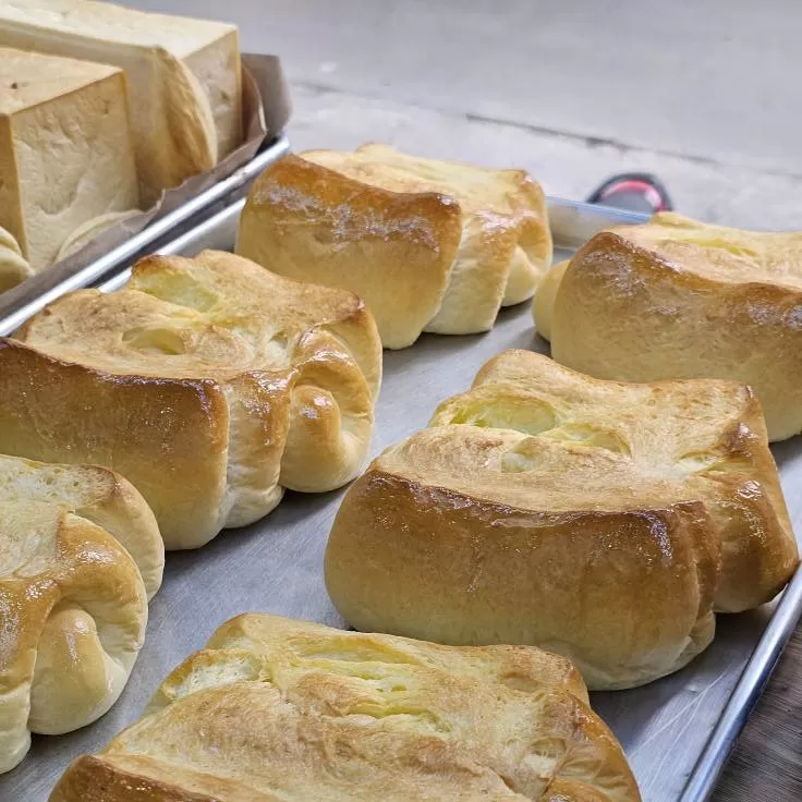 Bánh mỳ Bơ mềm