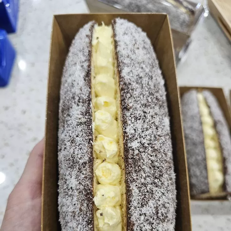 Kem bơ Chocolate